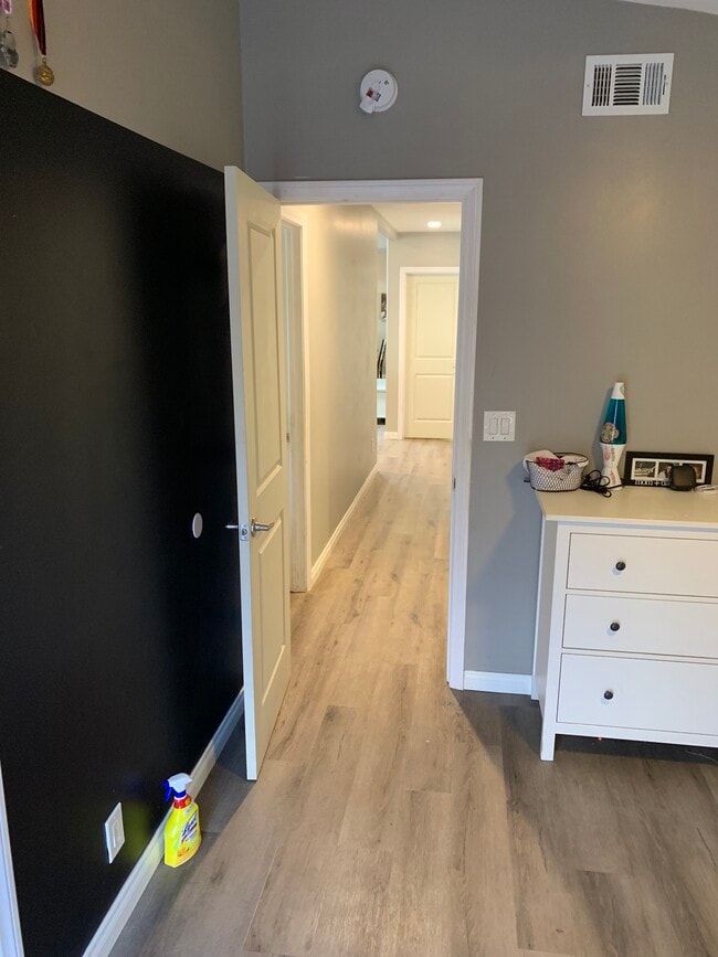 Photo - 2751 Tigertail Dr