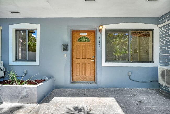 Photo - 6430 NE 1st Ct