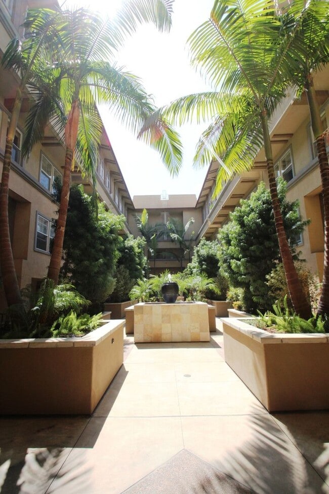Photo - $1000 MOVE IN SPECIAL! Large, Updated 2 BD, 2 BA Downtown Condo - Parking Included!