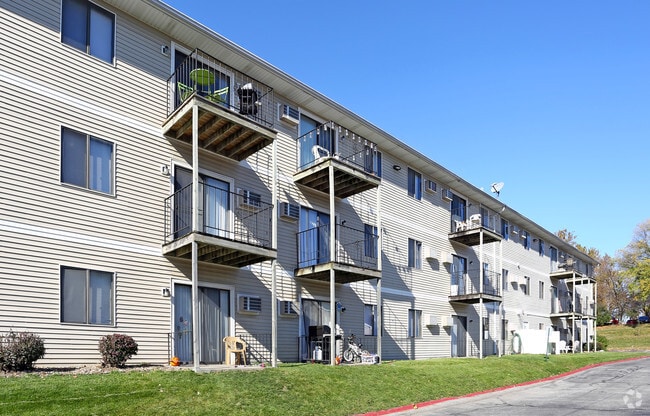 Woodland Place Apartments