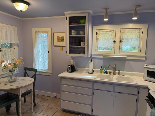 Photo - Private 1 bedroom home with pool and hot tub