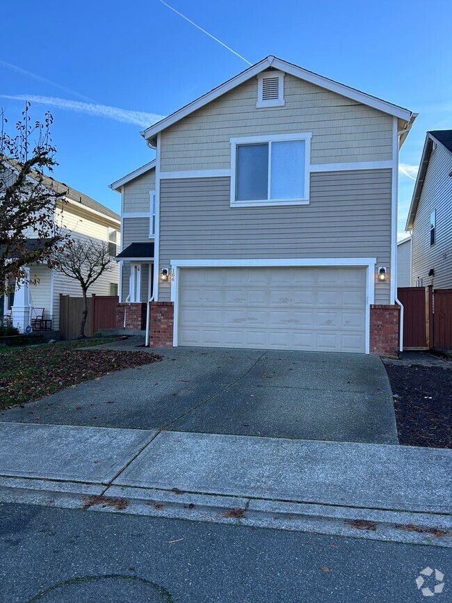 Building Photo - 3 Bd / 2.5 Ba Renton Home