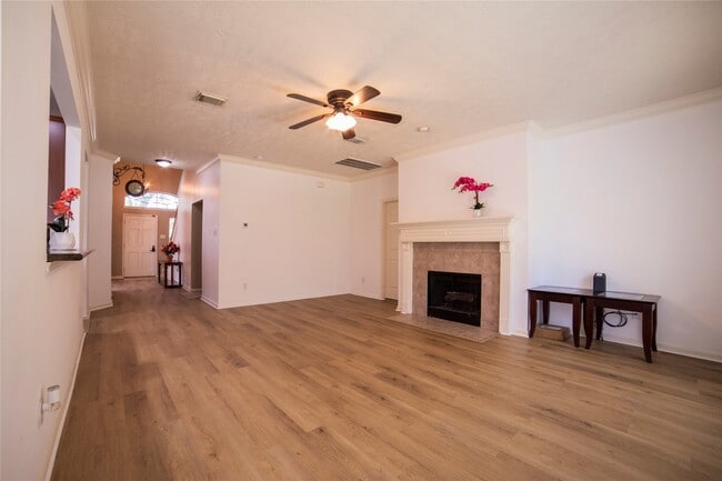 Photo - 10035 Magnolia Way