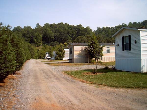 Photo - 1.99 Acre Mobile Home Park