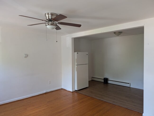 Building Photo - 6649 Hegerman St Unit 1