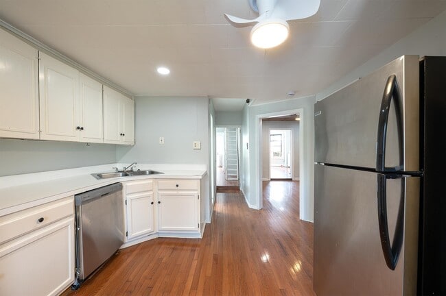 Photo - 85 Palisade Ave Unit 2