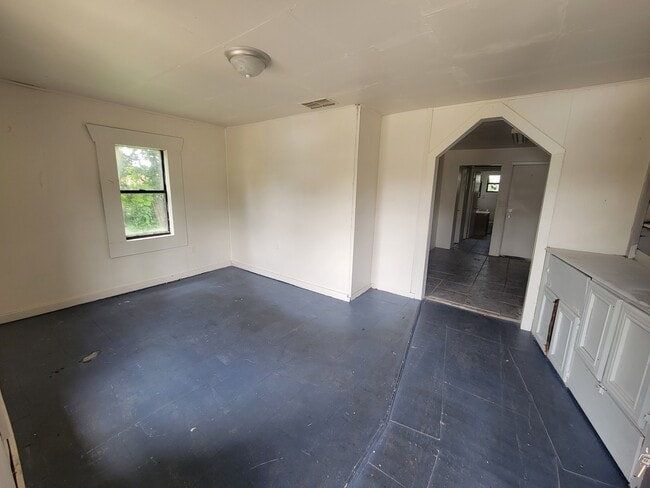 Photo - 1290 Henson Ln