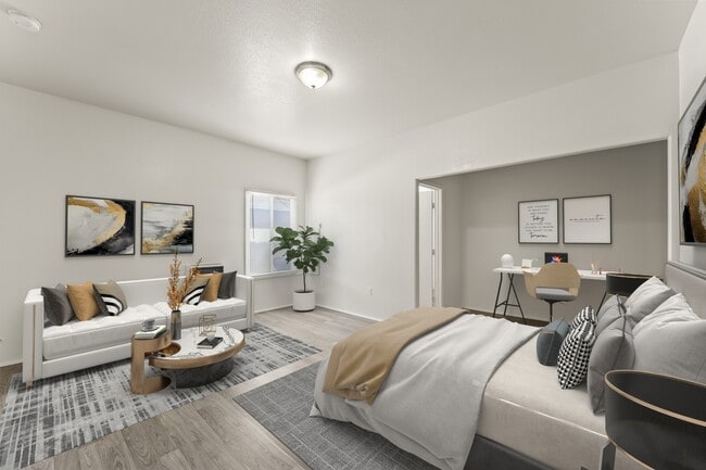 Building Photo - 842 W 83rd St Rental