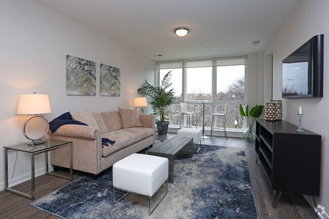 2HAB, 2BA - Sala de estar - 1325 N Wells Apartments