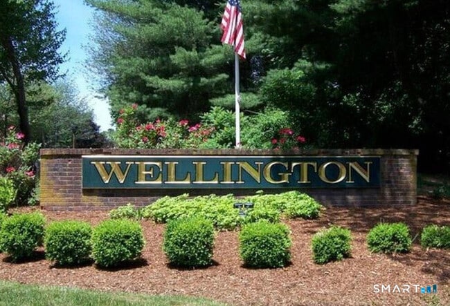 Building Photo - 104 Wellington Dr Unit 104