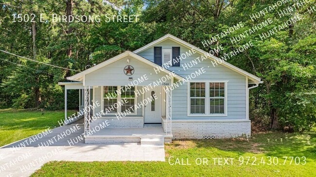 Photo - 1502 E Birdsong St