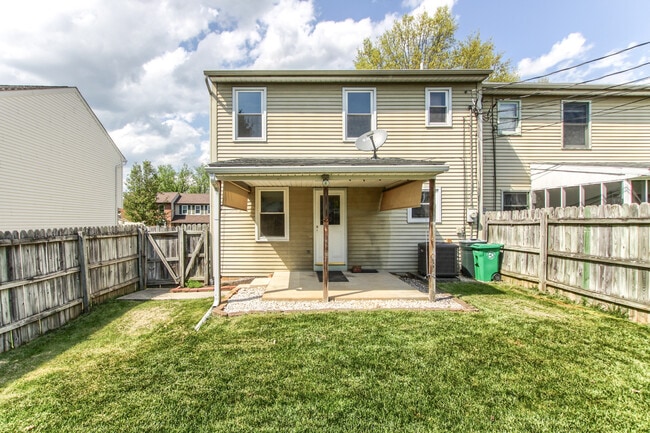 Photo - 1007 Northfield Dr