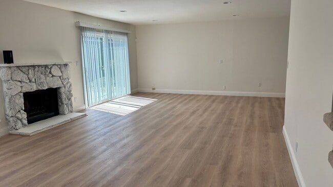 Photo - Spacious 4 bed/2.5 bath home in San Ramon