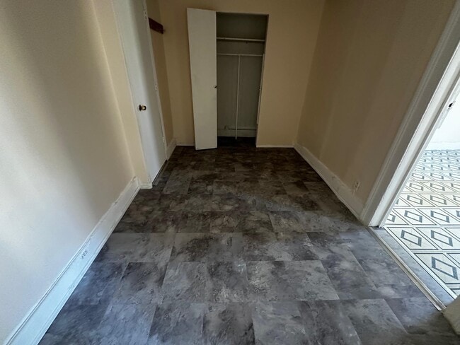 Photo - 28 Lincoln St Unit 2