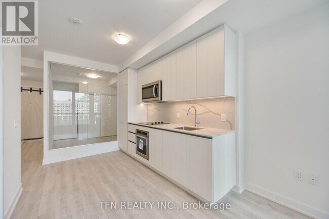 Photo - 15 Richardson St Unit 612