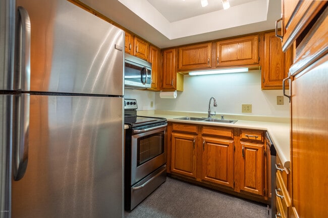 Photo - 10330 W Thunderbird Blvd Unit C107b