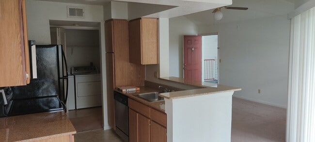 Photo - Lexington Place - 1134 Unidad 1134