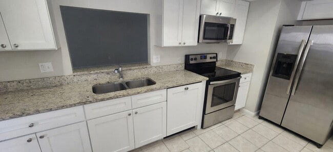 Photo - 10519 Wyndcliff Dr