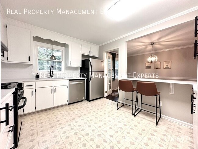 Photo - 3311 Tyrone Dr