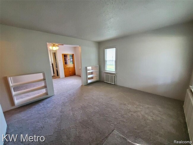 Photo - 27096 Hampden St