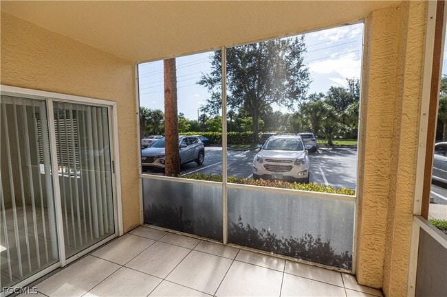 Photo - 6490 Aragon Way Unidad 104