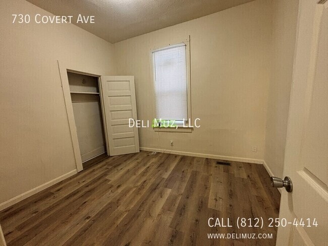 Photo - 730 Covert Ave