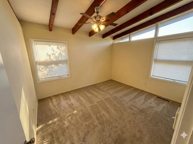 Photo - 2820 Riverview Rd