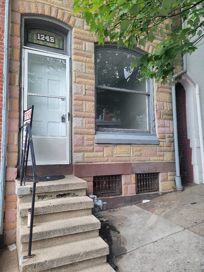 Photo - 1245 Buttonwood St Townhome