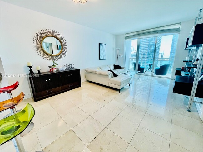 Photo - 950 Brickell Bay Dr Unit 3703