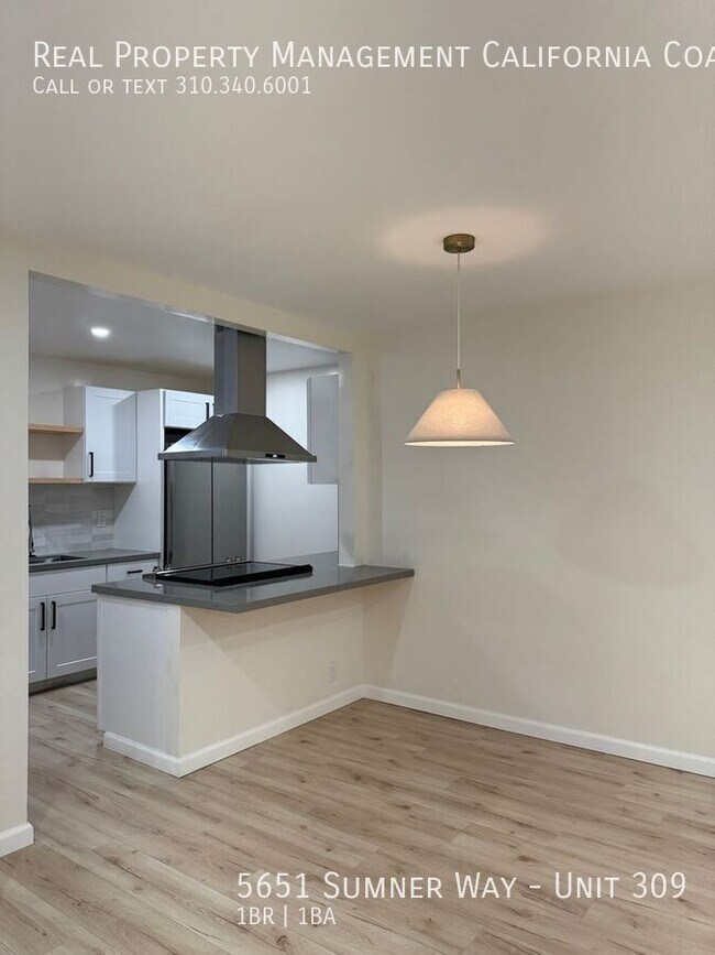 Photo - 5651 N Sumner Wy Unit 309