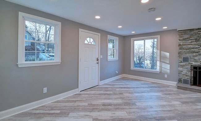 Photo - 20 Seminole Trail