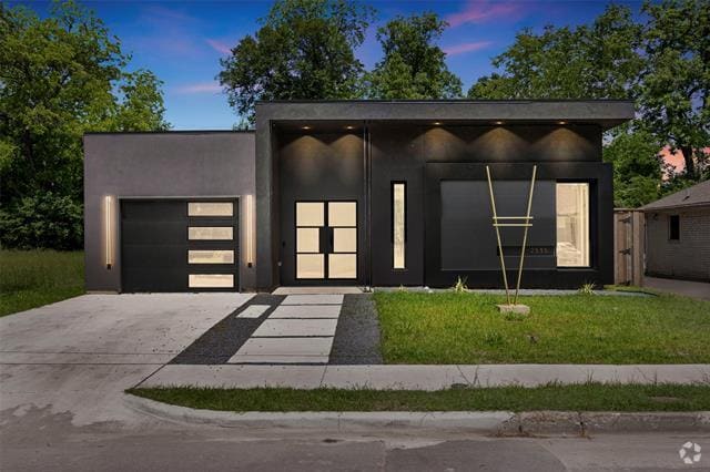 Building Photo - 2535 Exline St Rental