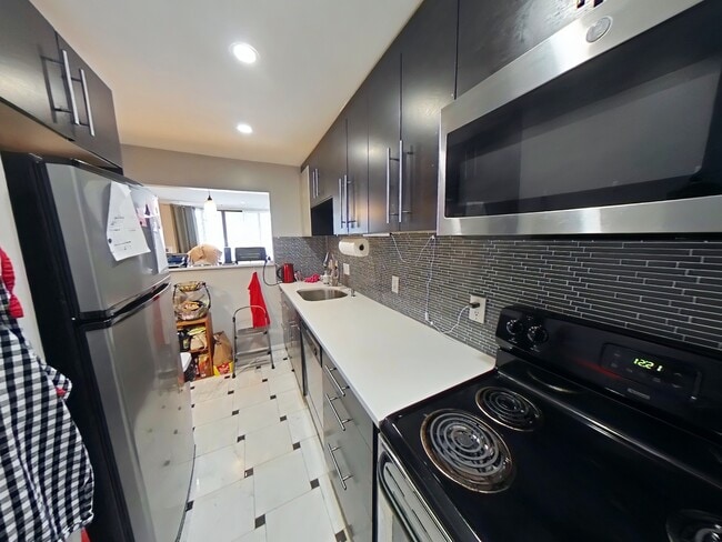Photo - 16 Addington Rd Unidad 43