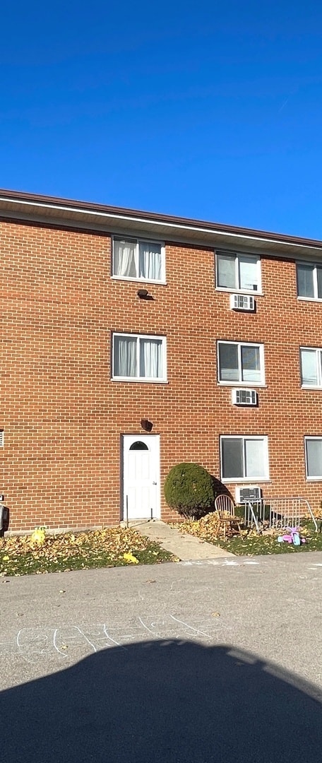 Building Photo - 287 8th St Unit 3A