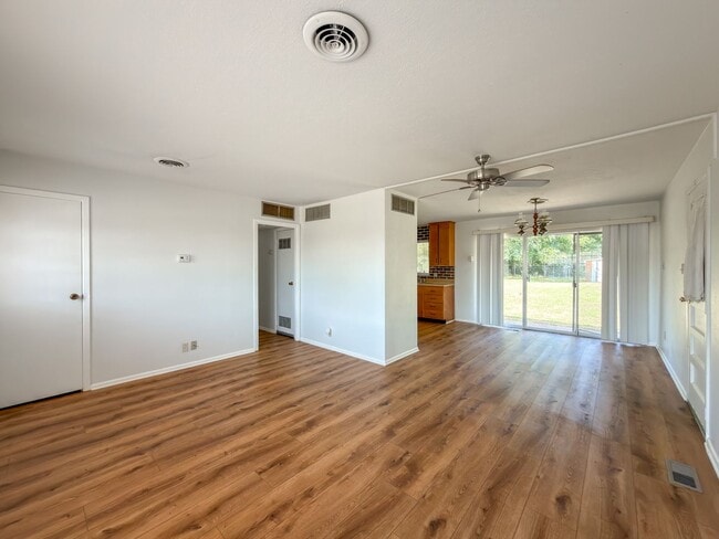 7712 Colony-