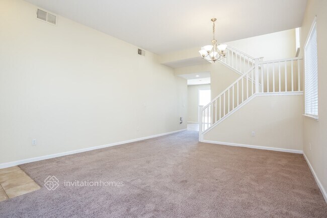 Photo - 4064 Heaton Ct