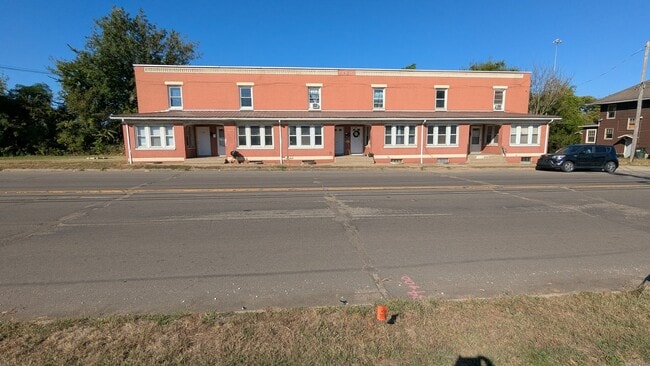 Photo - Charming 2-bedroom, 1-bathroom home locate...