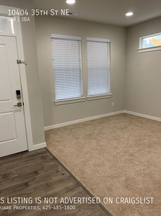 Photo - FALL into comfort in this beautiful 5 Bedr...