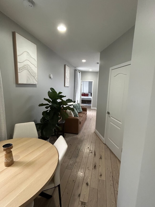 Photo - 45 Rhode Island Ave NE Unidad ID1388284P