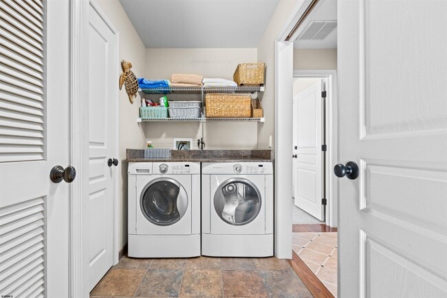 Photo - 28 N Colgate Ave