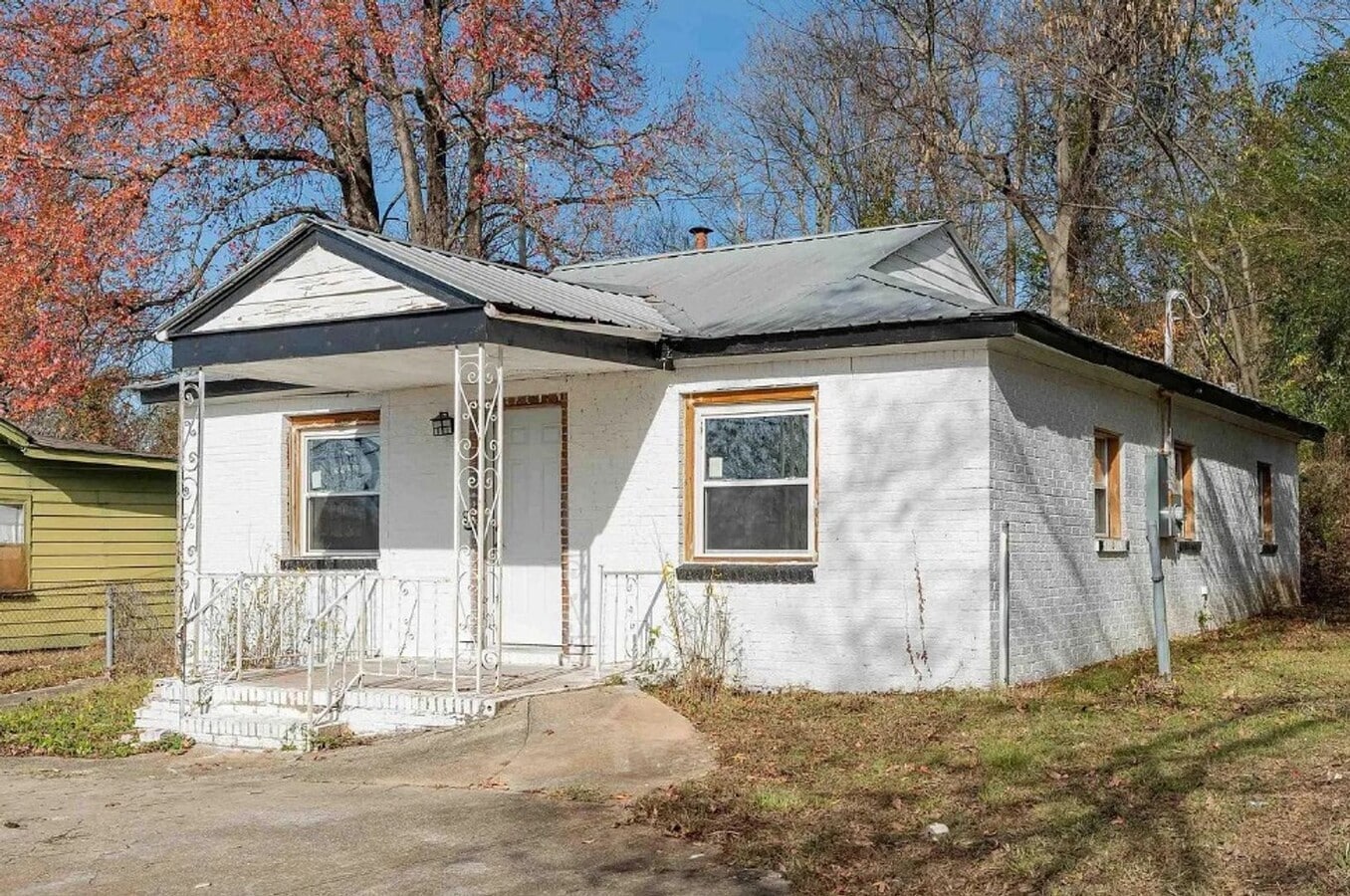 Photo - 224 E Ann Dr SW