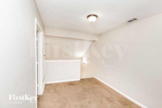 Photo - 7842 Shadowland Cove