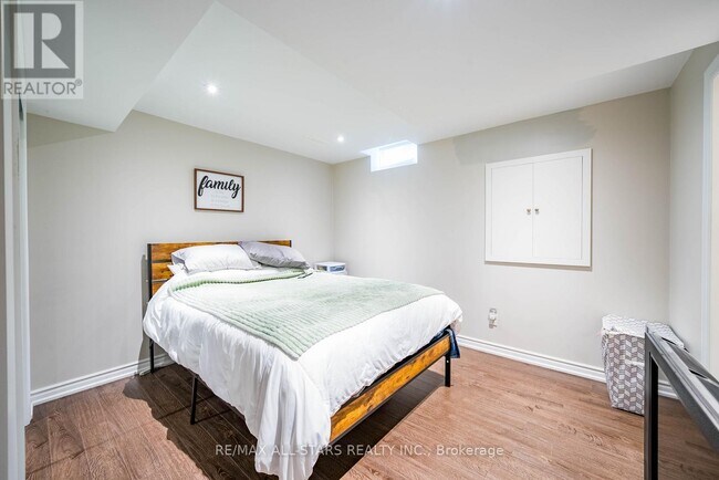 Photo - 129 Win Timbers Cres