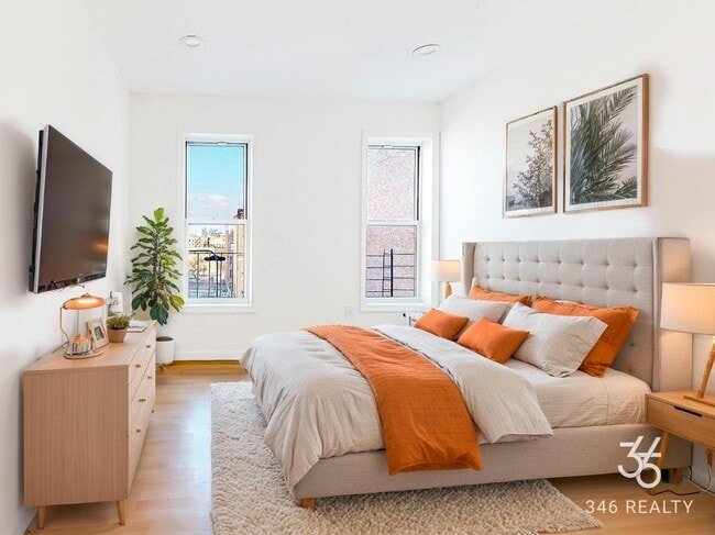 Photo - Thayer Street Unit C