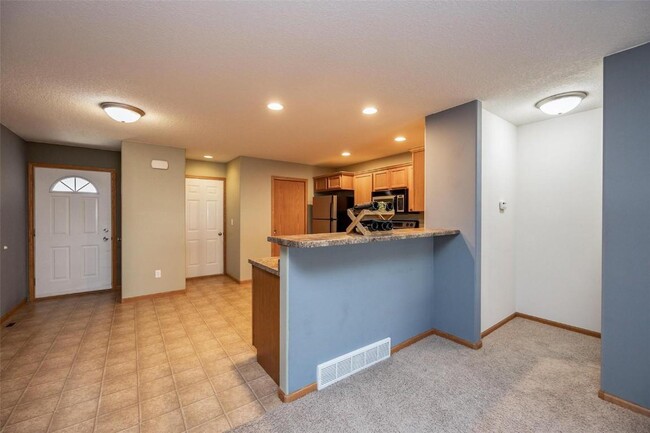 Photo - 17 Alydar Dr
