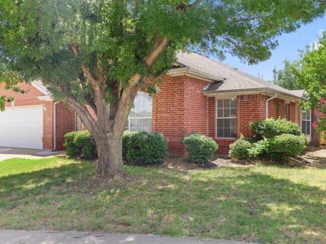 Photo - 5705 Frio Dr House