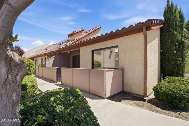 Photo - 43334 32nd St W Unidad 34