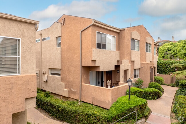 Elan Playa Mar Apartment Homes