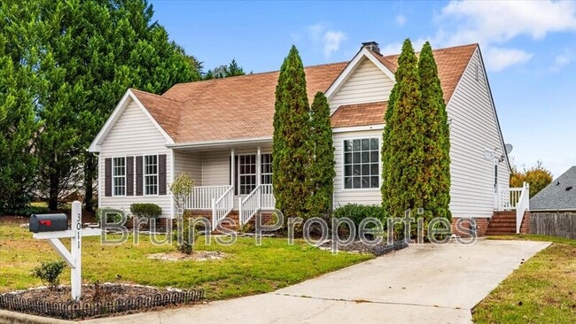 Photo - 3011 Butterwood Dr