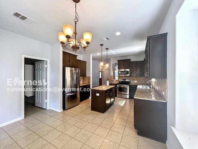 Photo - 817 Noatak Trail